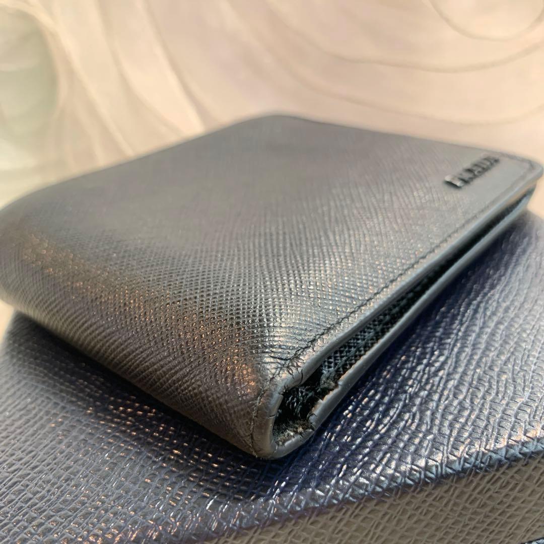PRADA サフィアーノマルティックレザー 二つ折り財布 ブラック 2M0738