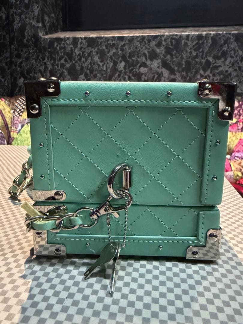 あ*い様 エンジェル シャンパン ドゥミセック ターコイズブルー