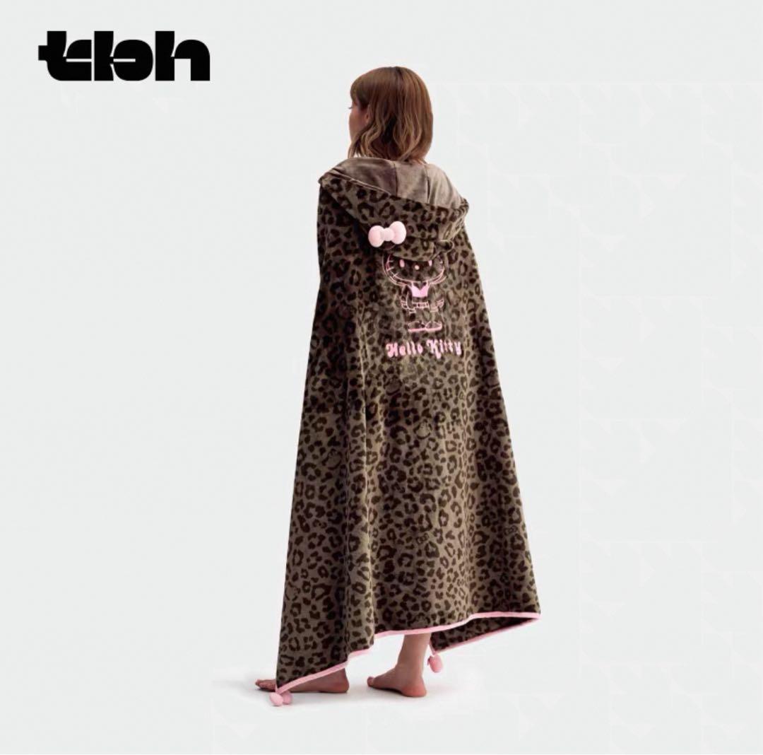 海外限定Hello Kitty x TBH お昼寝用ブランケット