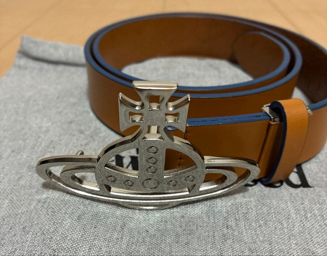 30日までヴィヴィアンウエストウッドベルト⭐︎オーヴ⭐︎vivienne⭐︎シール付き