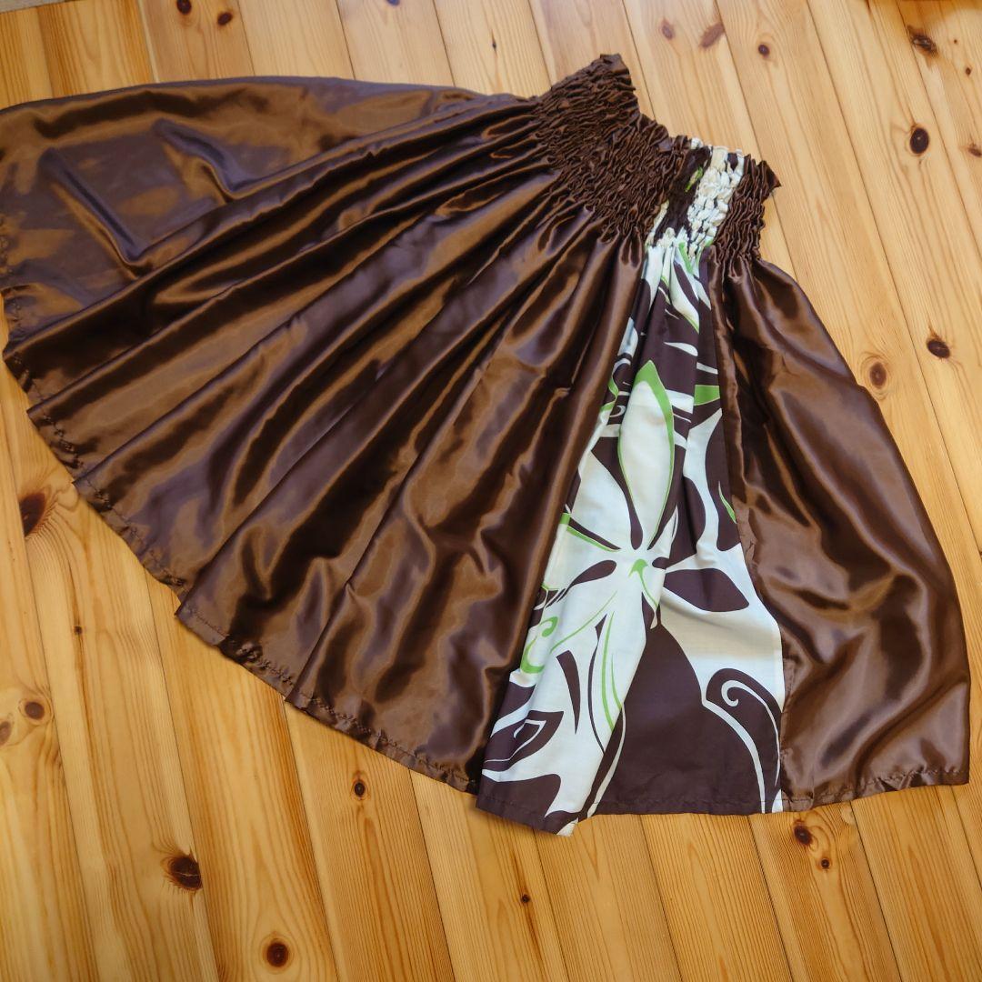 【美品】フラダンス用スカート15枚他　大特価（多色、シャーリング）