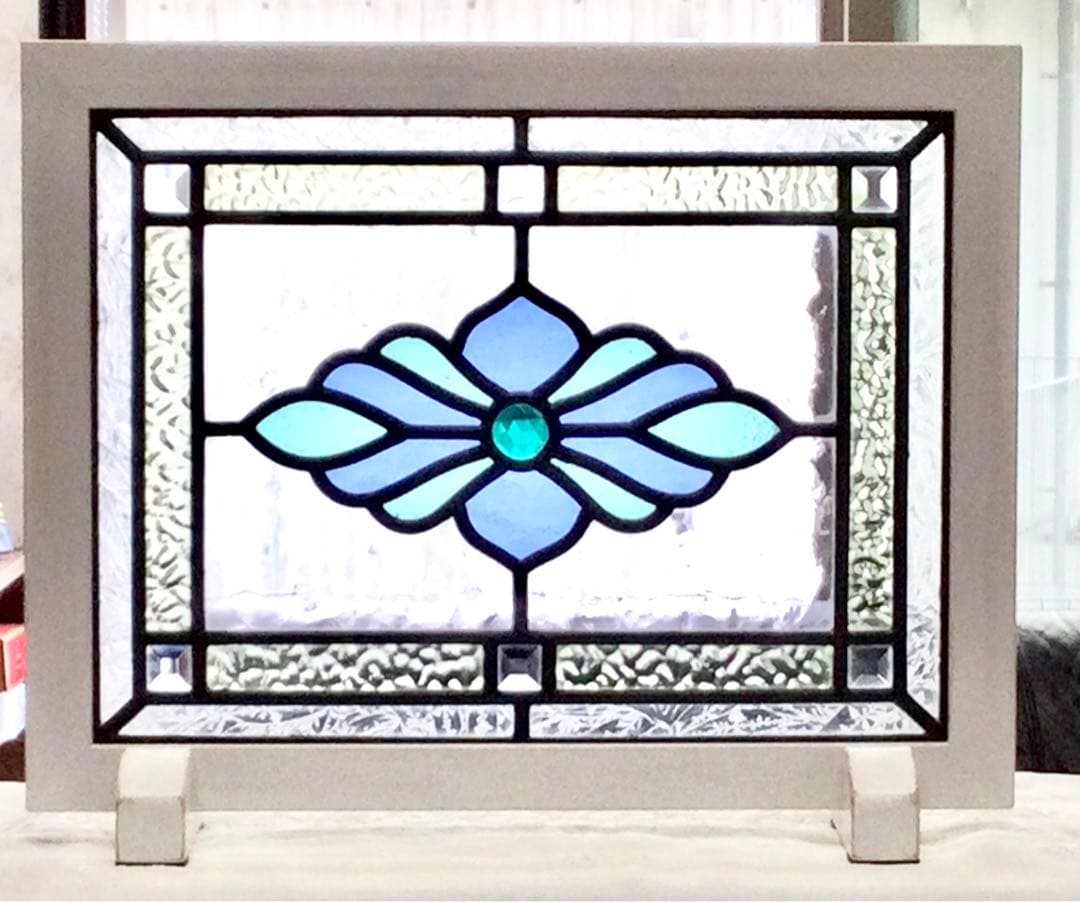 ステンドグラス☆ アンティーク調　オリジナルデザインパネル　　窓やドアに