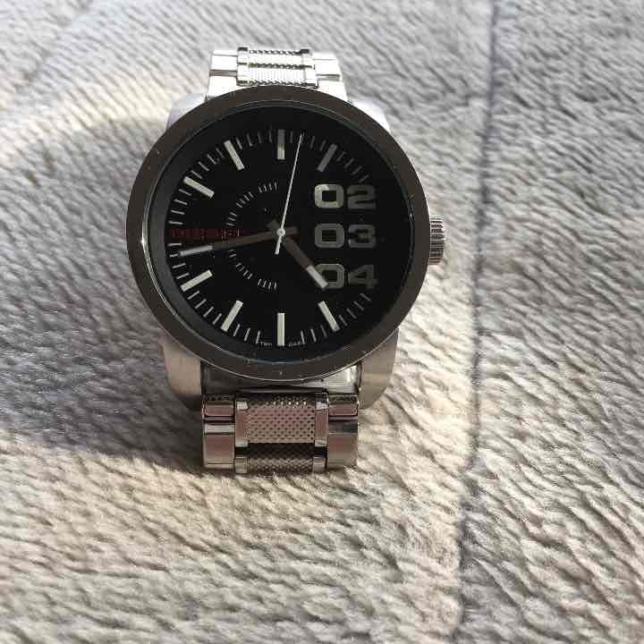 時計、ディーゼル