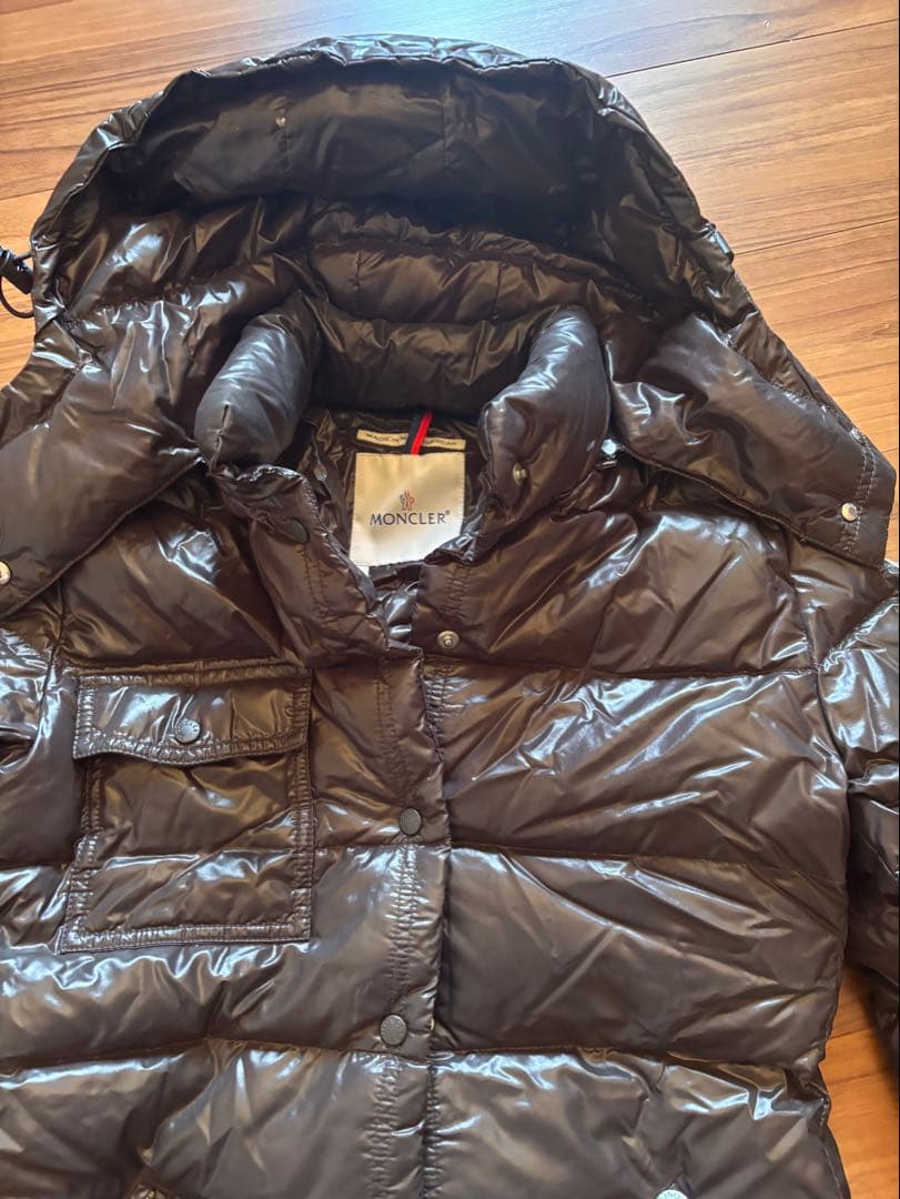 モンクレール　ダークブラウン ロングダウンジャケット