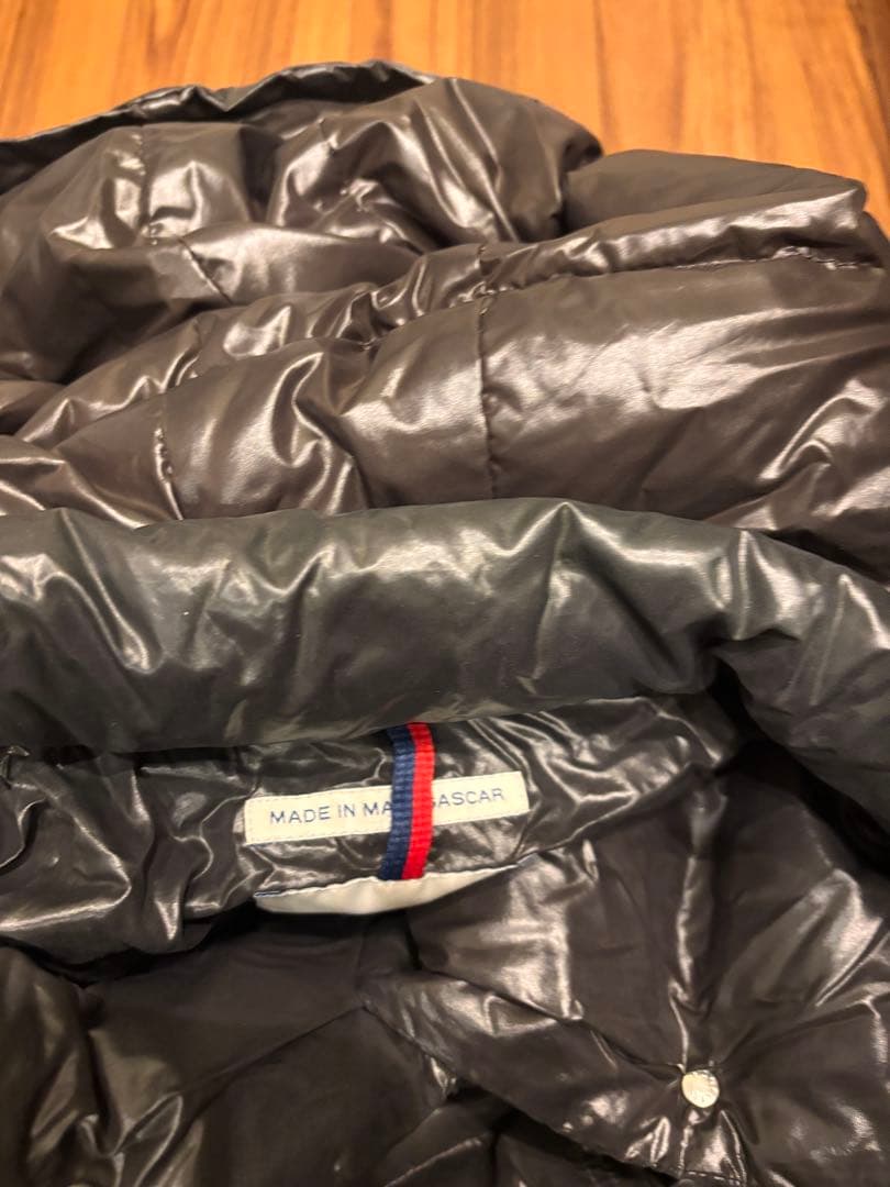 モンクレール　ダークブラウン ロングダウンジャケット