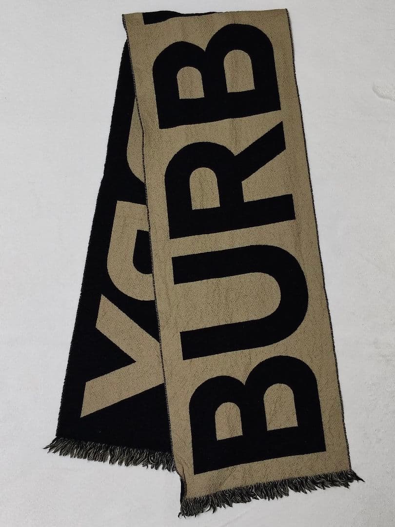 BURBERRY LONDON　マフラー