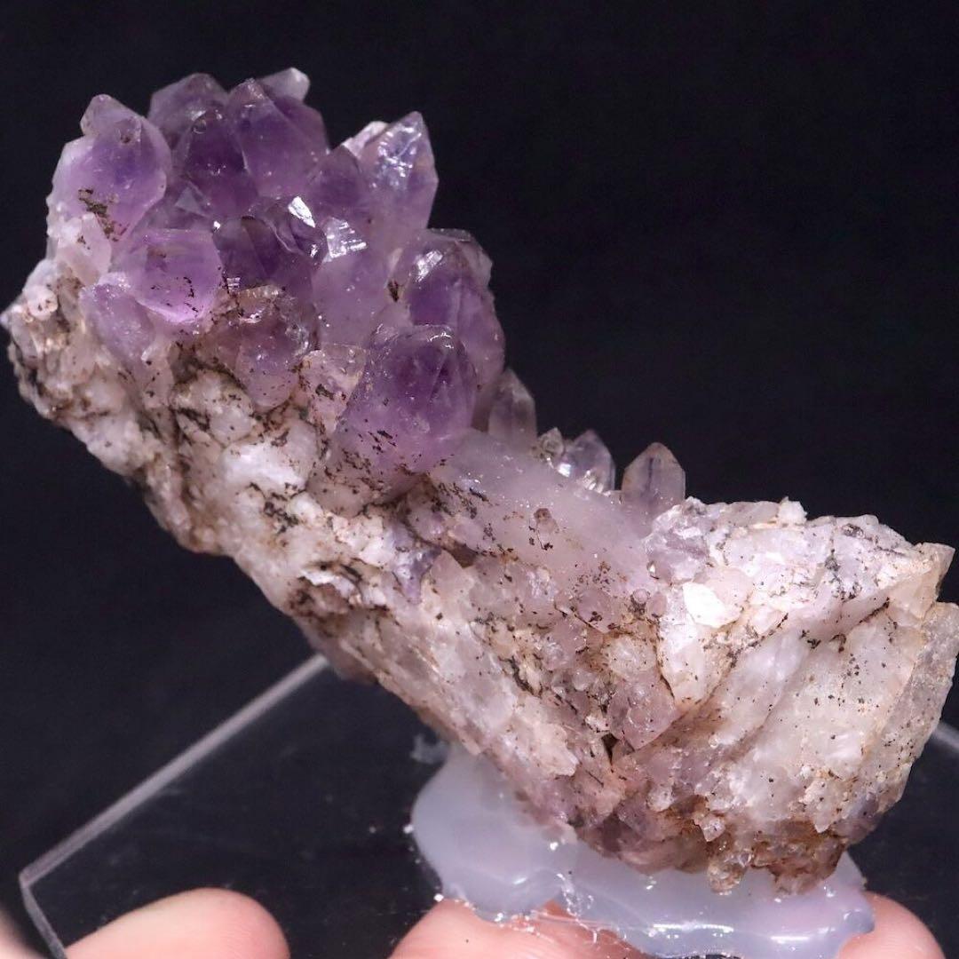 アメジスト 紫水晶 クォーツ 74.9g AMT279 鉱物　原石　天然石