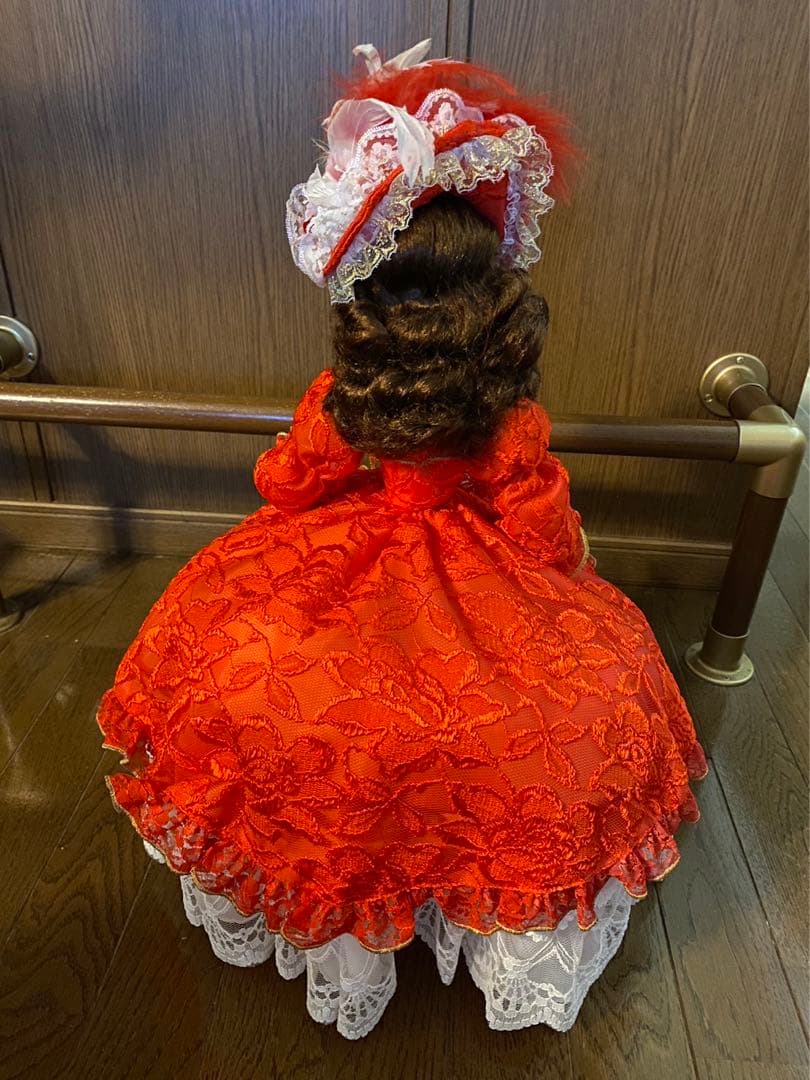 ユニバースドール・ フランス人形・貴婦人! 昭和レトロ!