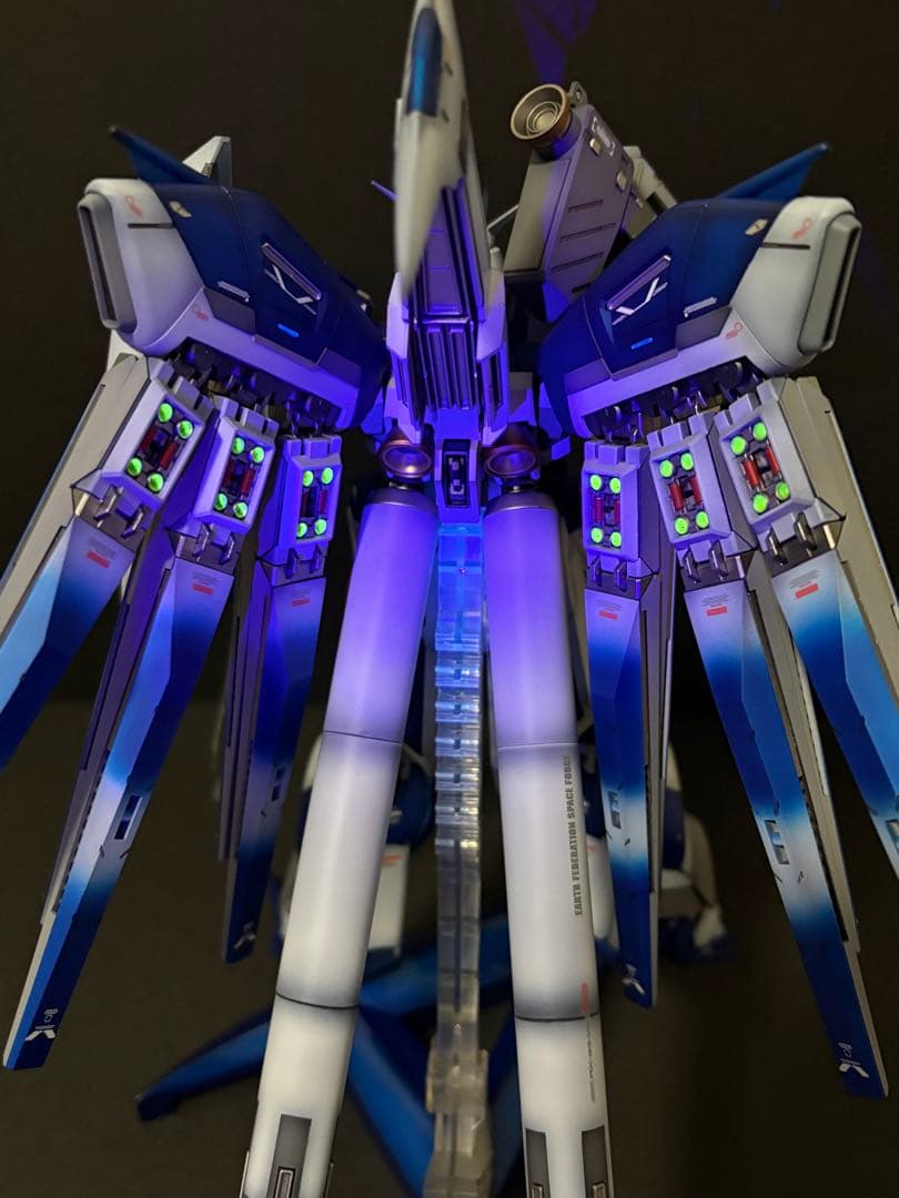 r*c様 MG HI-νガンダム　ver.ka HWS装備　全塗装完成品
