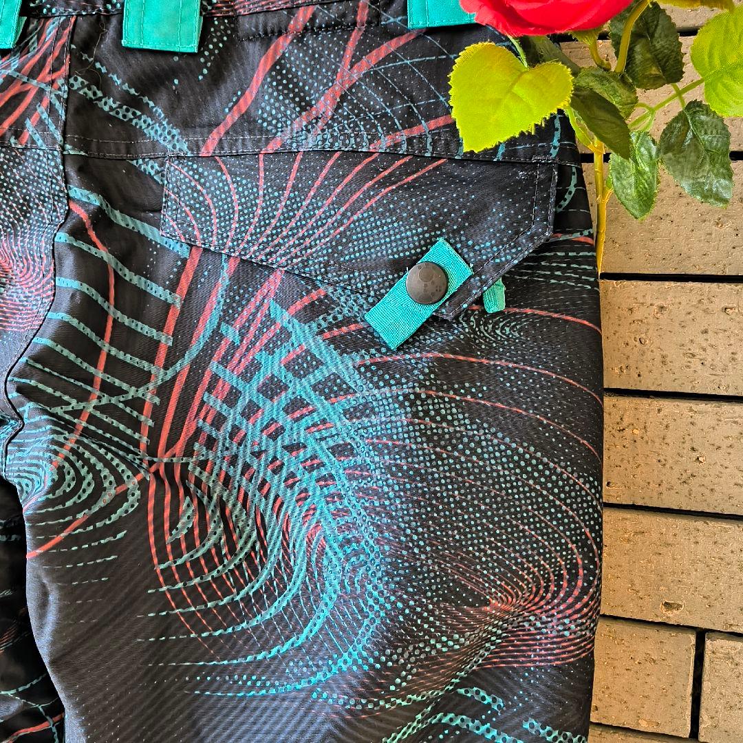 ♠【オークリー】✨美品　スノボー・スキーパンツ　シンサレート　S