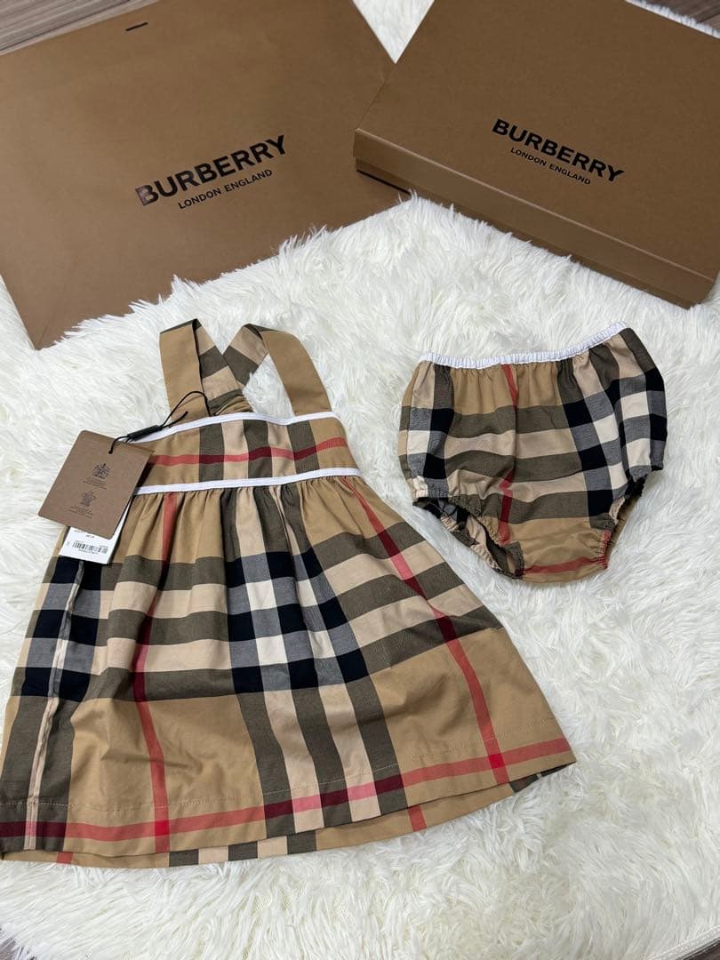 【箱付き】 バーバリーベビー　74㎝　9M チェックコットンドレス/ワンピース