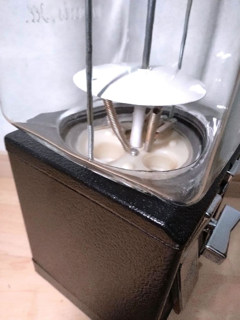 世田谷ベース　ヴィンテージガムボールマシーン　アメリカン