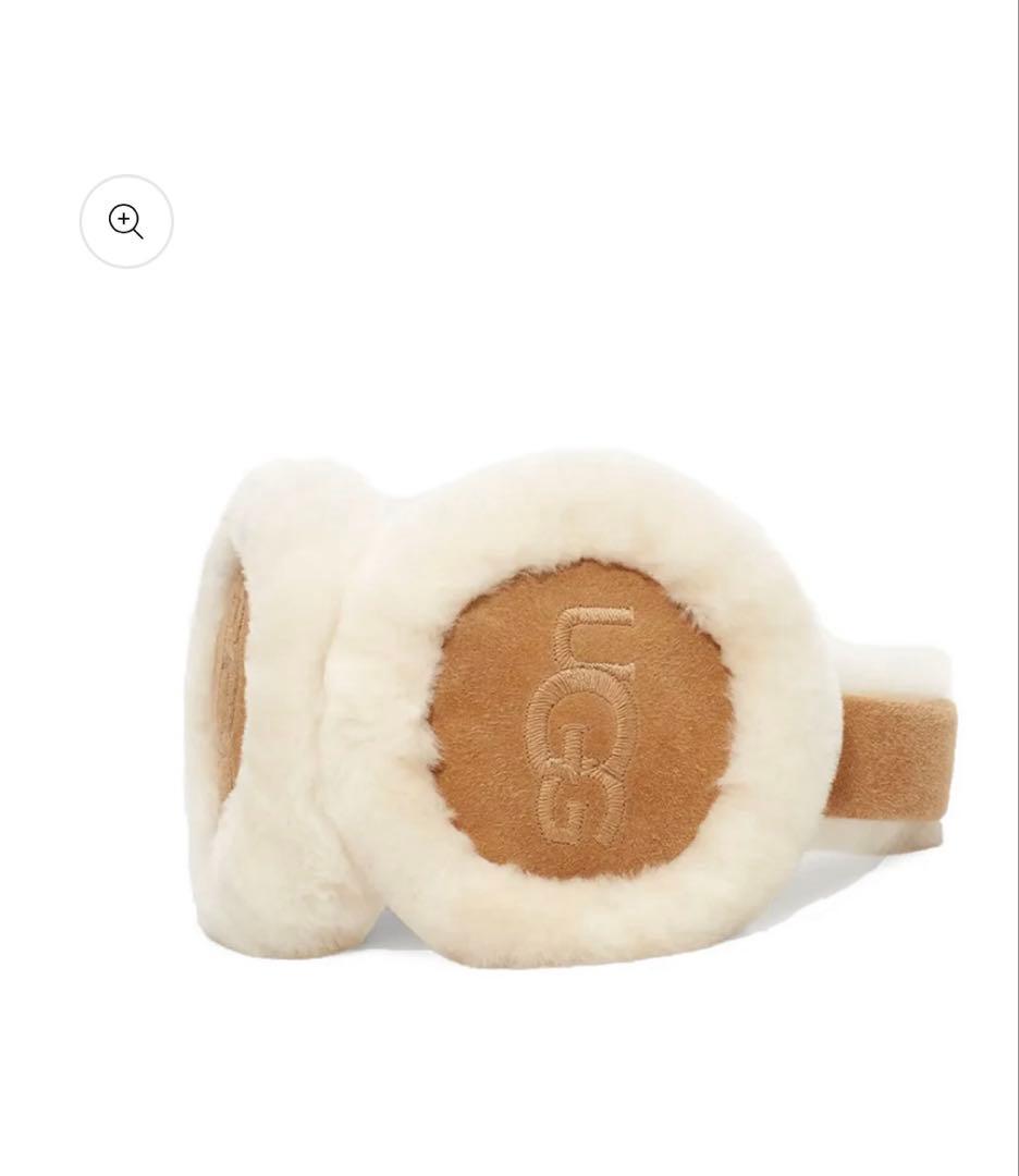 UGG イヤーマフ　（シープスキン エンブロイダリー イヤーマフ）