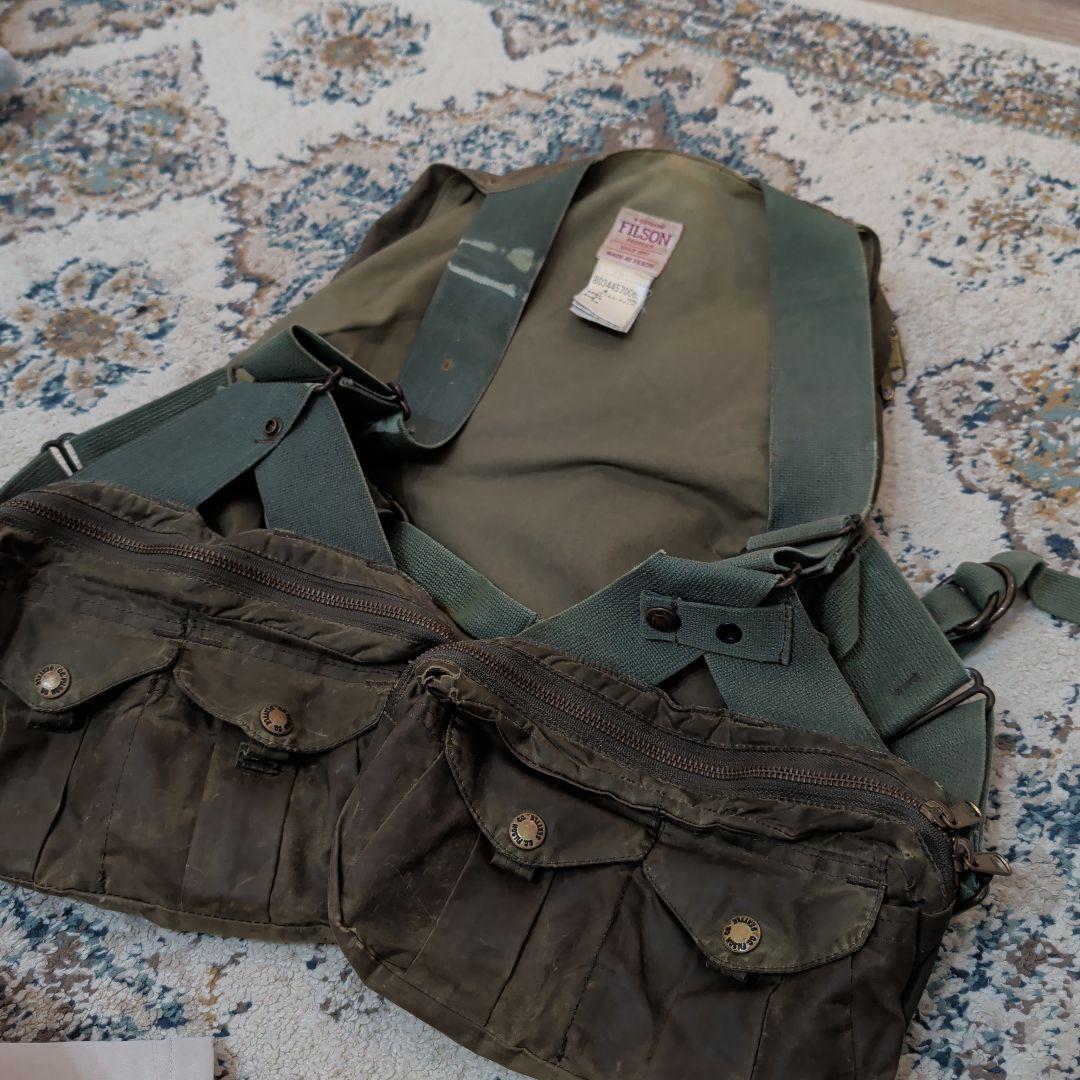 FILSON フィッシングベスト オリーブグリーンストラップベスト