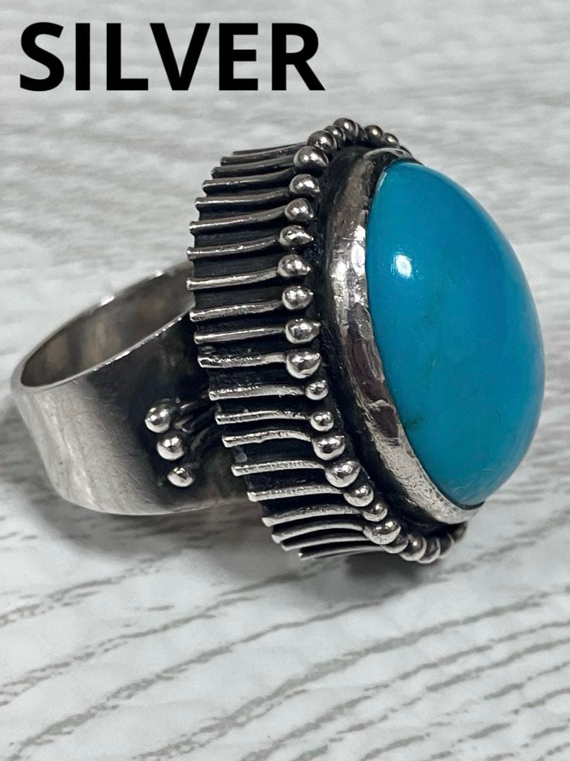 SILVER ターコイズ 。リング.(昭和)SILVER 刻印。ずっしり重い。