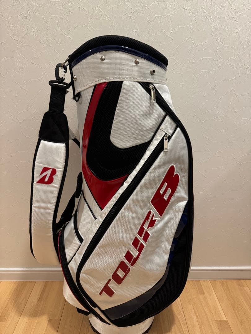値下げ中！！TOUR B ゴルフバッグ・キャディバッグ