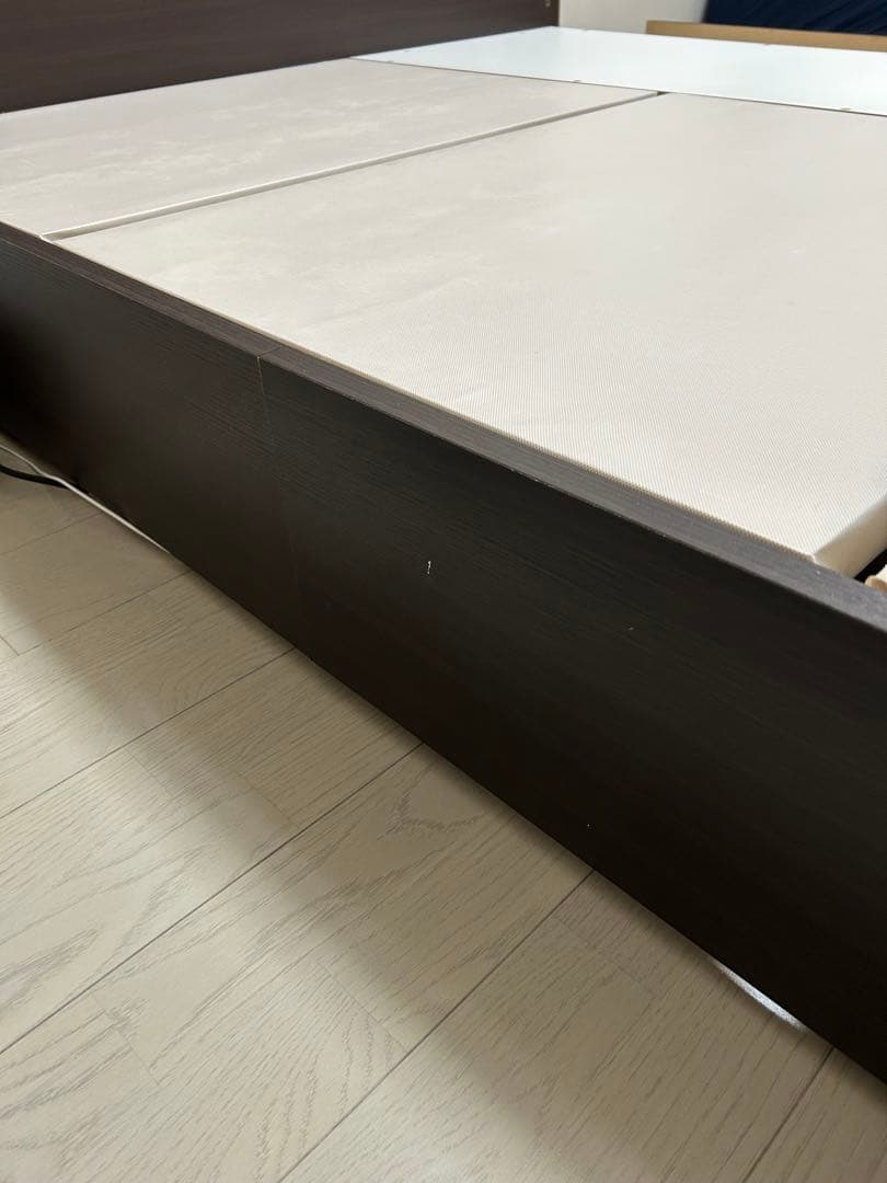 ニトリ　収納付ダブルベッドフレーム　マットレス付