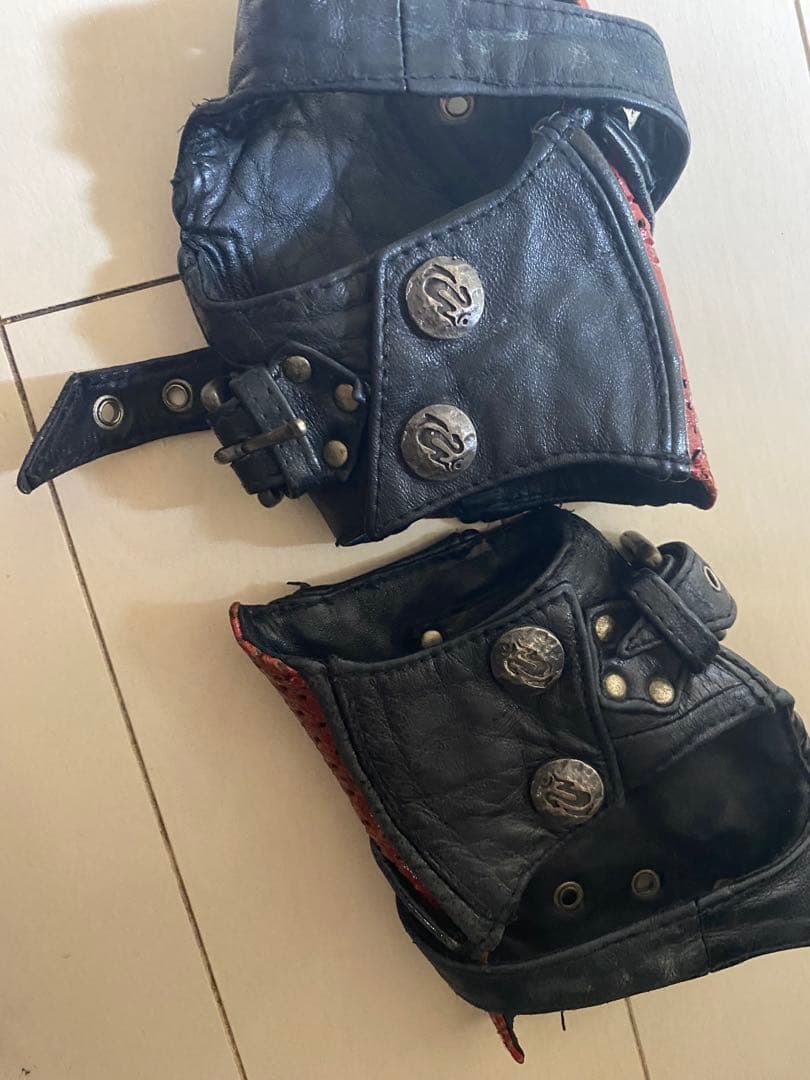 【激レア入手困難】KMRii ケムリ レザー バングル ガントレットリストガード