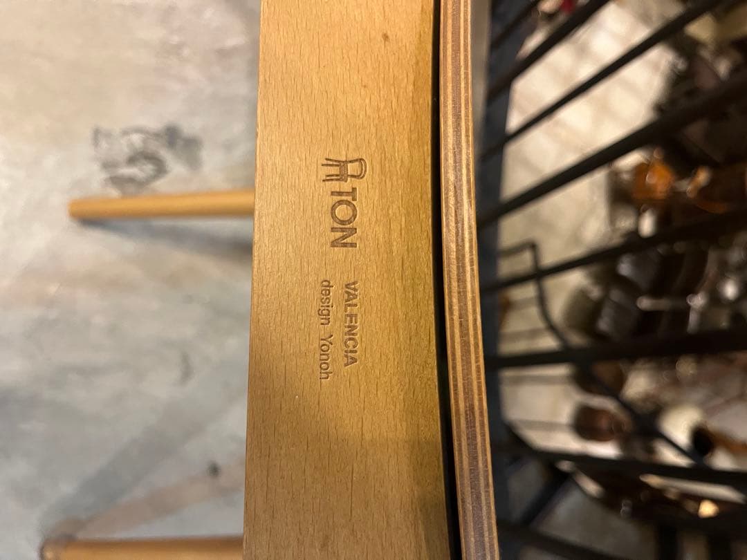 TON社 Valencia バレンシア　チェア
