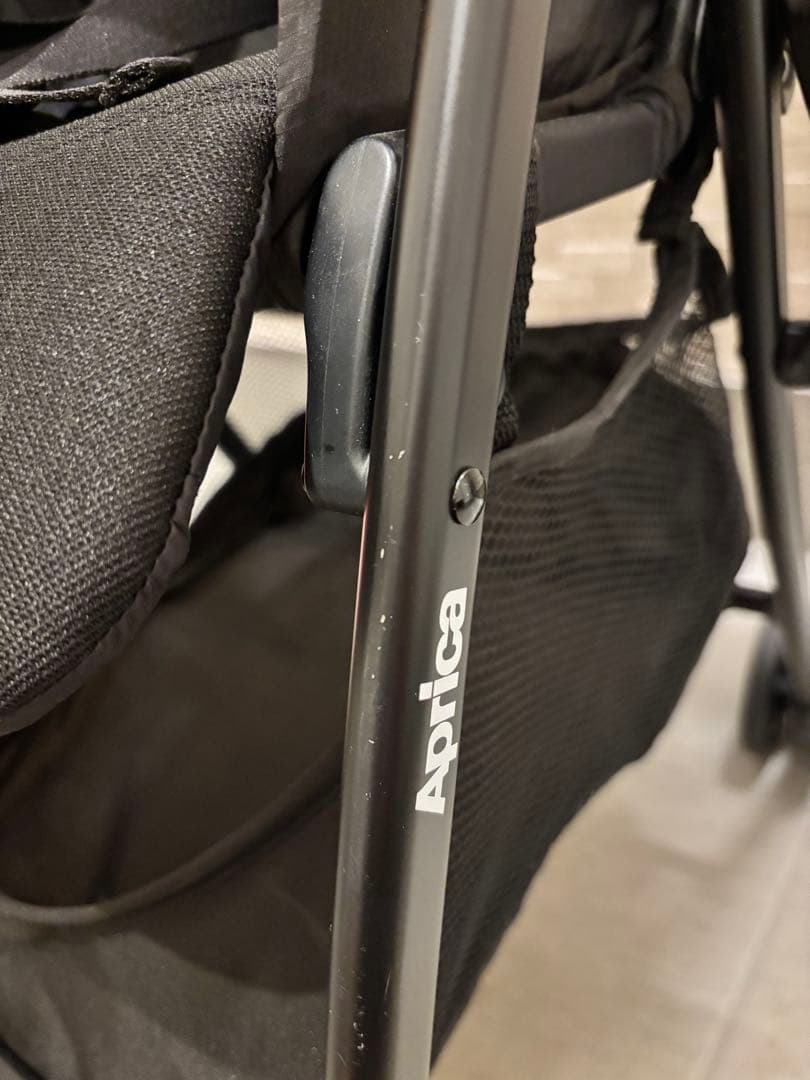 【美品】アップリカ ベビーカー　マジカルエアー AF グリーン　ソフトミント