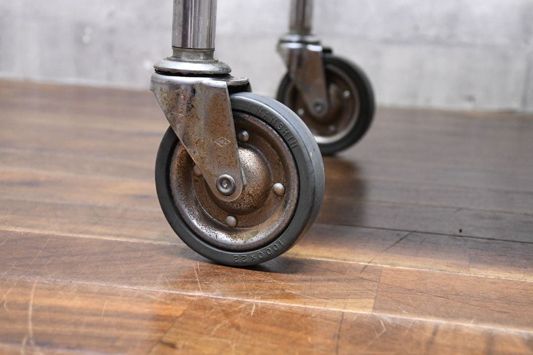 EEK73 SOLNO ステンレス製 2段 キャスターワゴン 上トレー脱着式