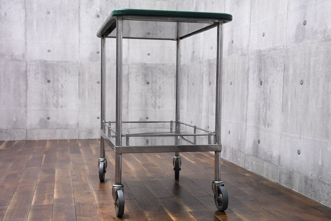 EEK73 SOLNO ステンレス製 2段 キャスターワゴン 上トレー脱着式