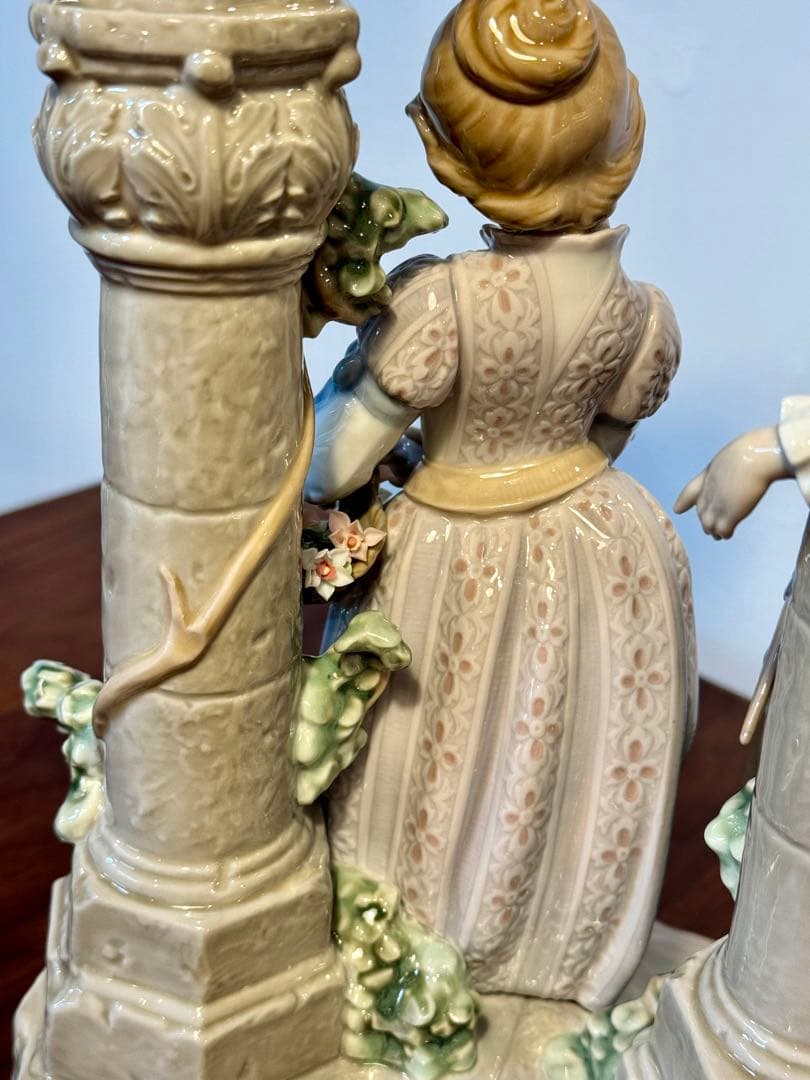 s*様 【大型希少美術品】　極レア　LLADRO リヤドロ　中世の求愛