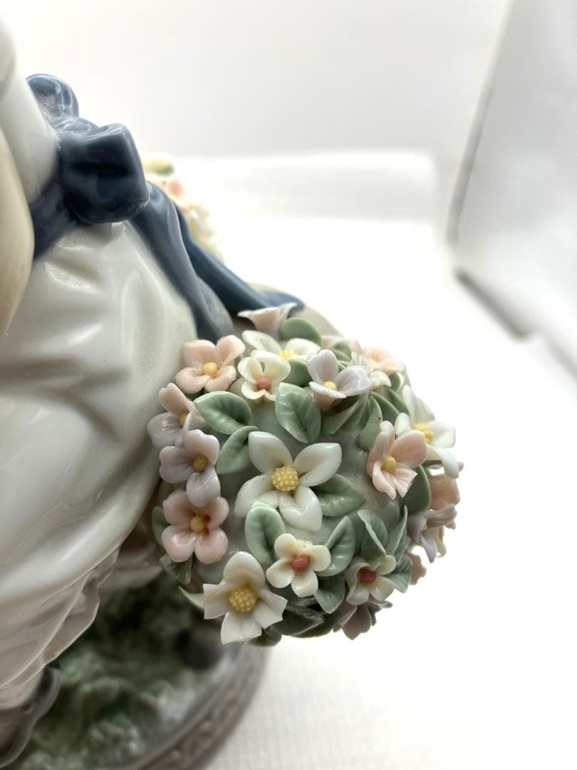 Lladro リヤドロ ロバに乗った少女　フィギュリン 置物