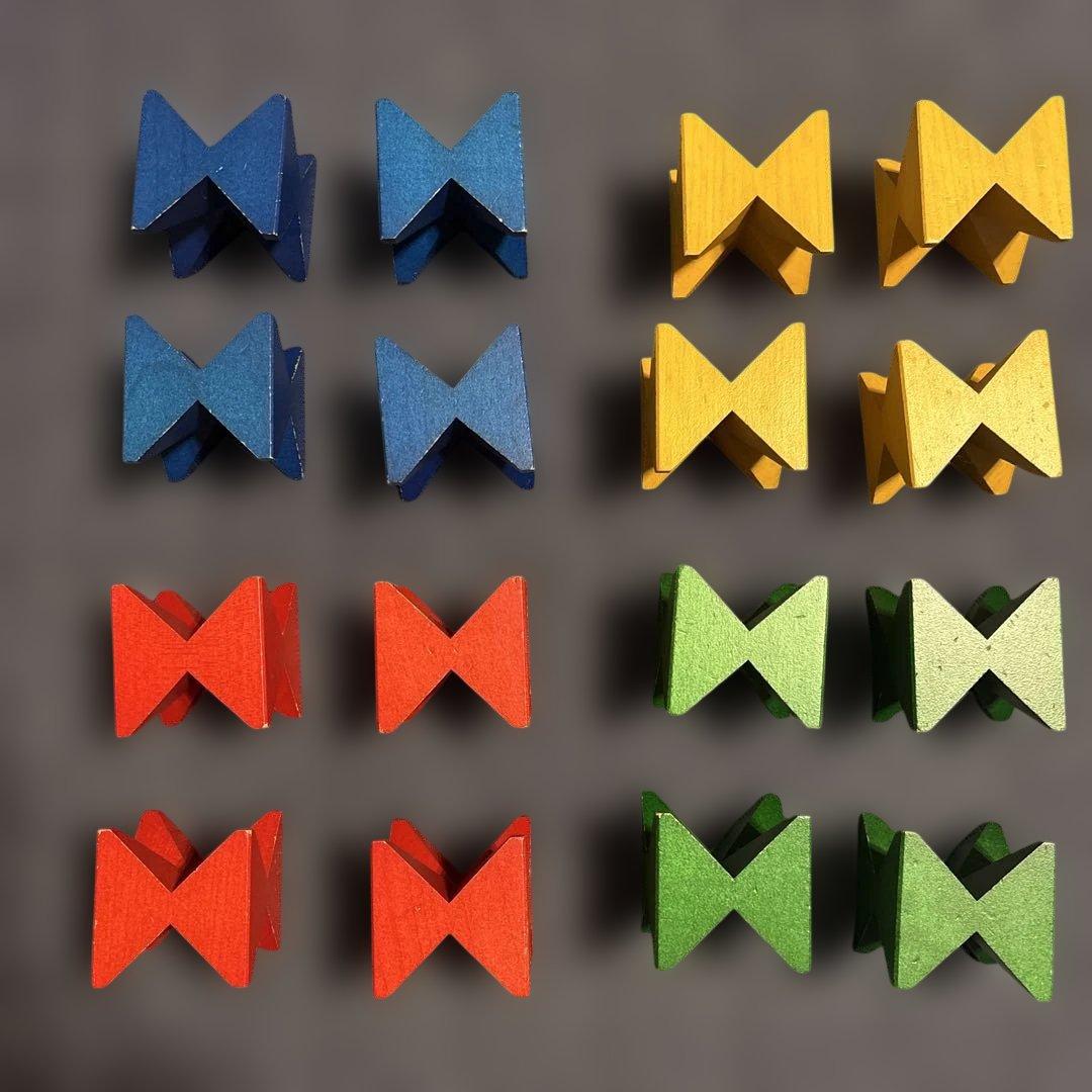 ネフスピール　木製知育パズルセット