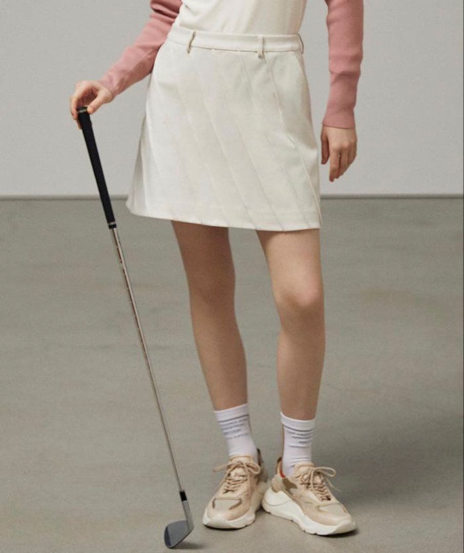 タグ付未使用 LANVIN SPORT 蓄熱保温 スカート 38