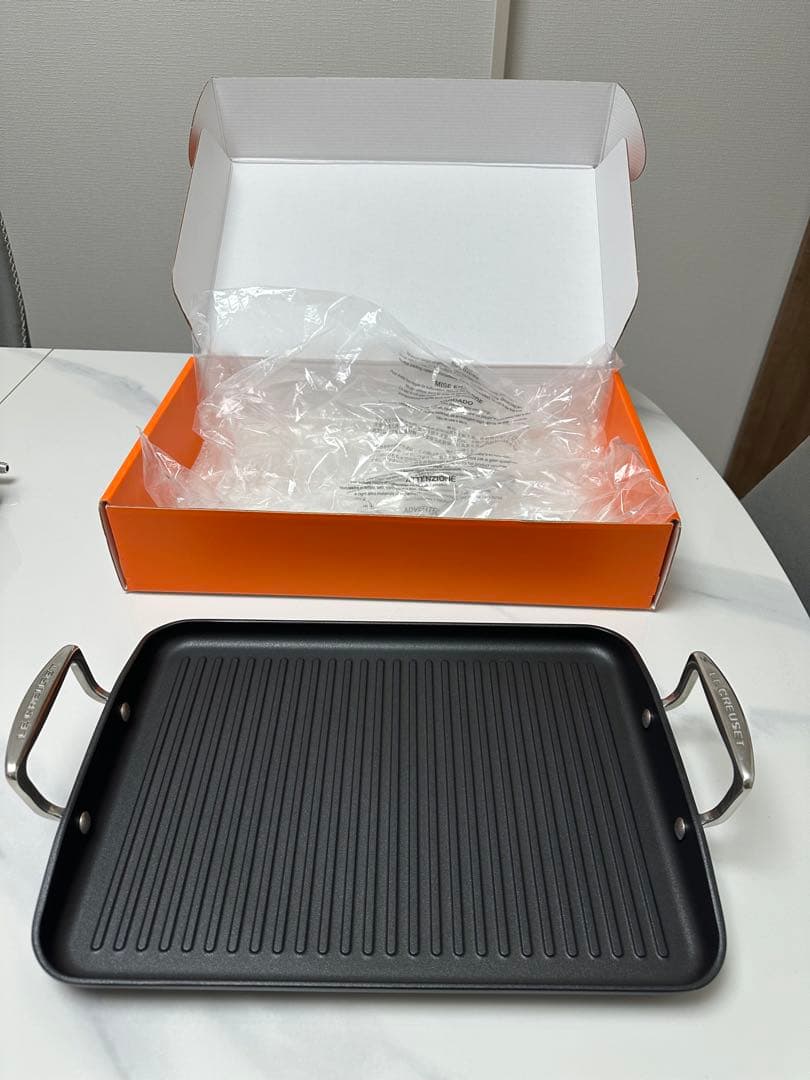 LE CREUSET リブ付き長方形グリル 35.5 x 25.4 cm