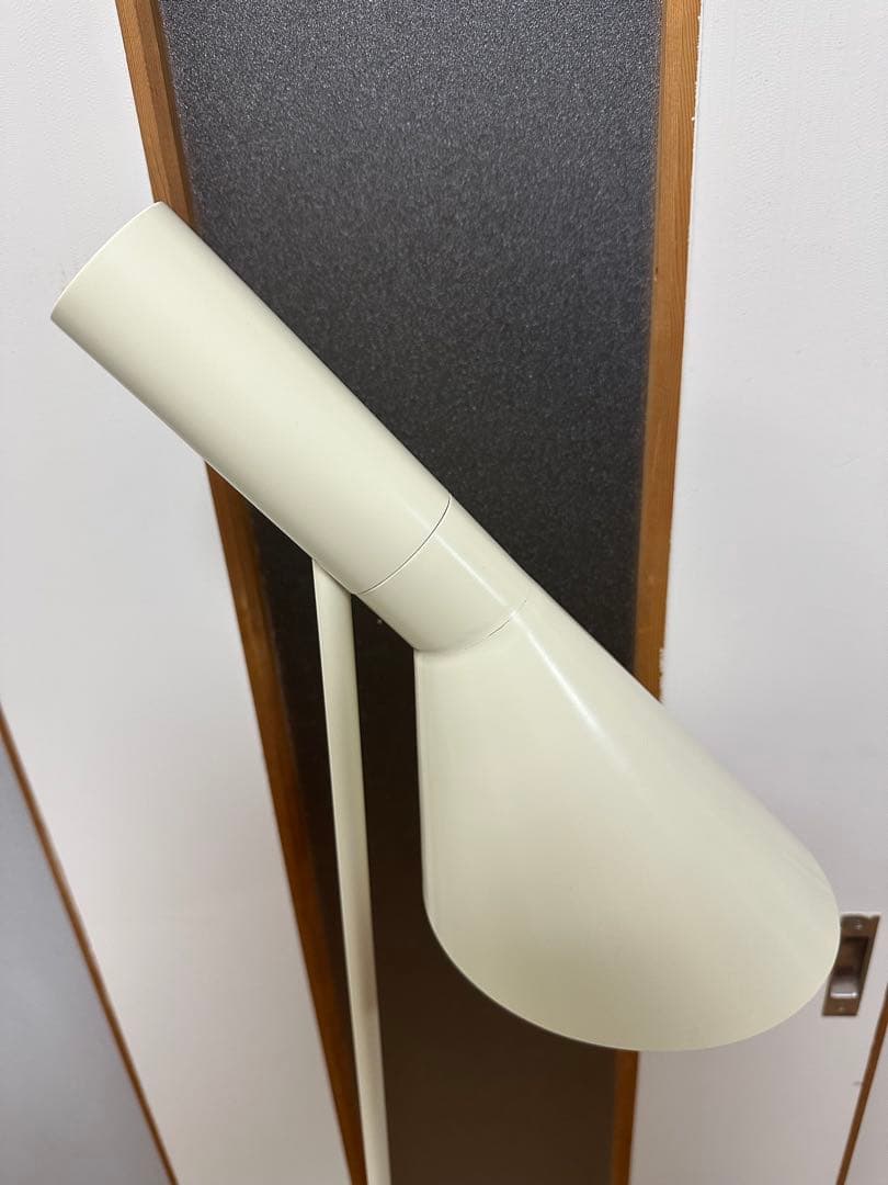 <リプロダクト> AJフロアランプ AJライト ルイスポールセン ヤコブセン