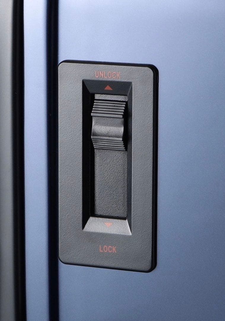 新品 ブリーフィング限定キャリーケーススーツケース60Lネイビー最終価格