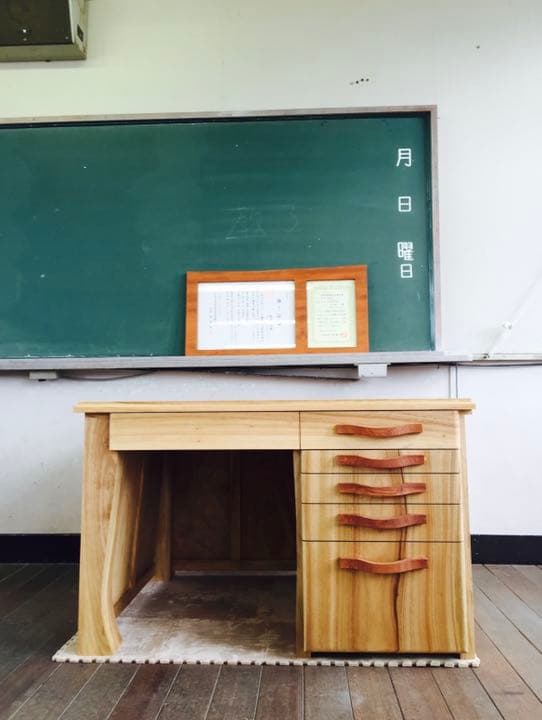 高級 楠(クスノキ) 特大 机 無垢材 デスク 木工品 学習 パソコン PC