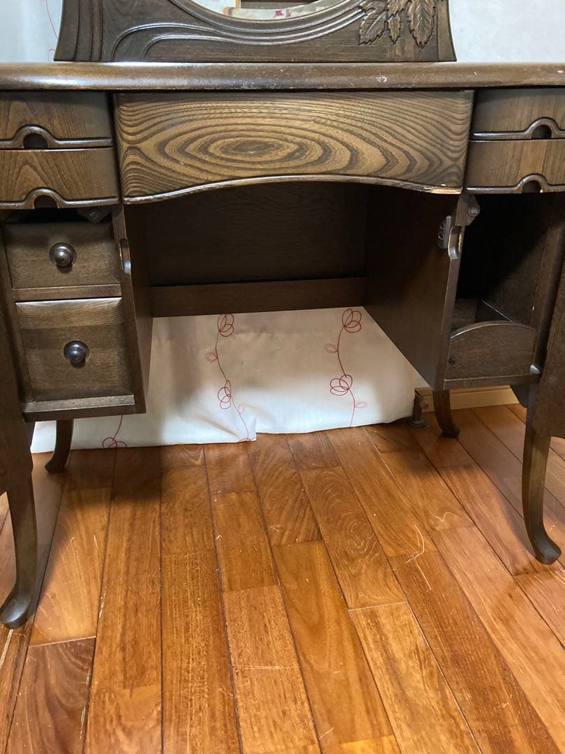 ドレッサー　鏡台　猫足　アンティーク調