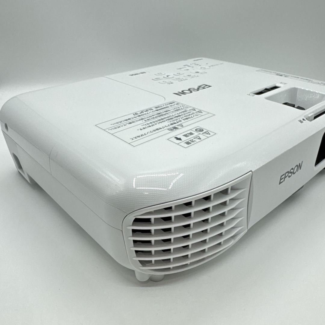 【使用52時間】エプソン EB-W06 液晶 プロジェクター