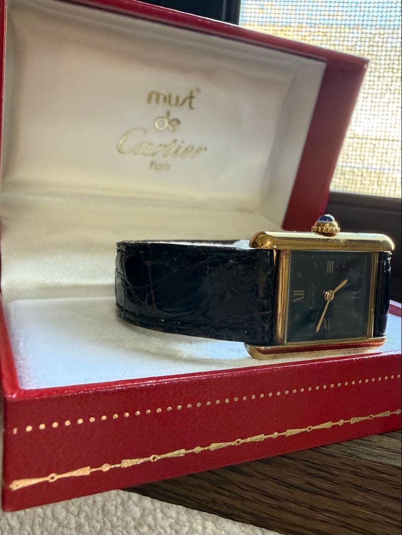 ★カルティエ　マストタンク　ブラック文字盤★レディース ヴィンテージ