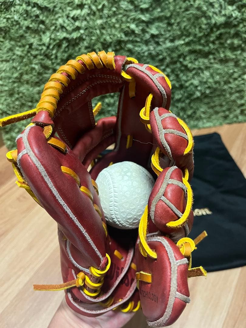 ウィルソン ベーシックラボ デュアル 軟式内野手用1723型 ブリック