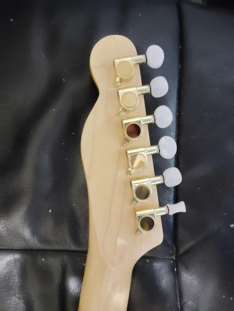 早期終了新品　激渋 James Burton Style テレキャスター