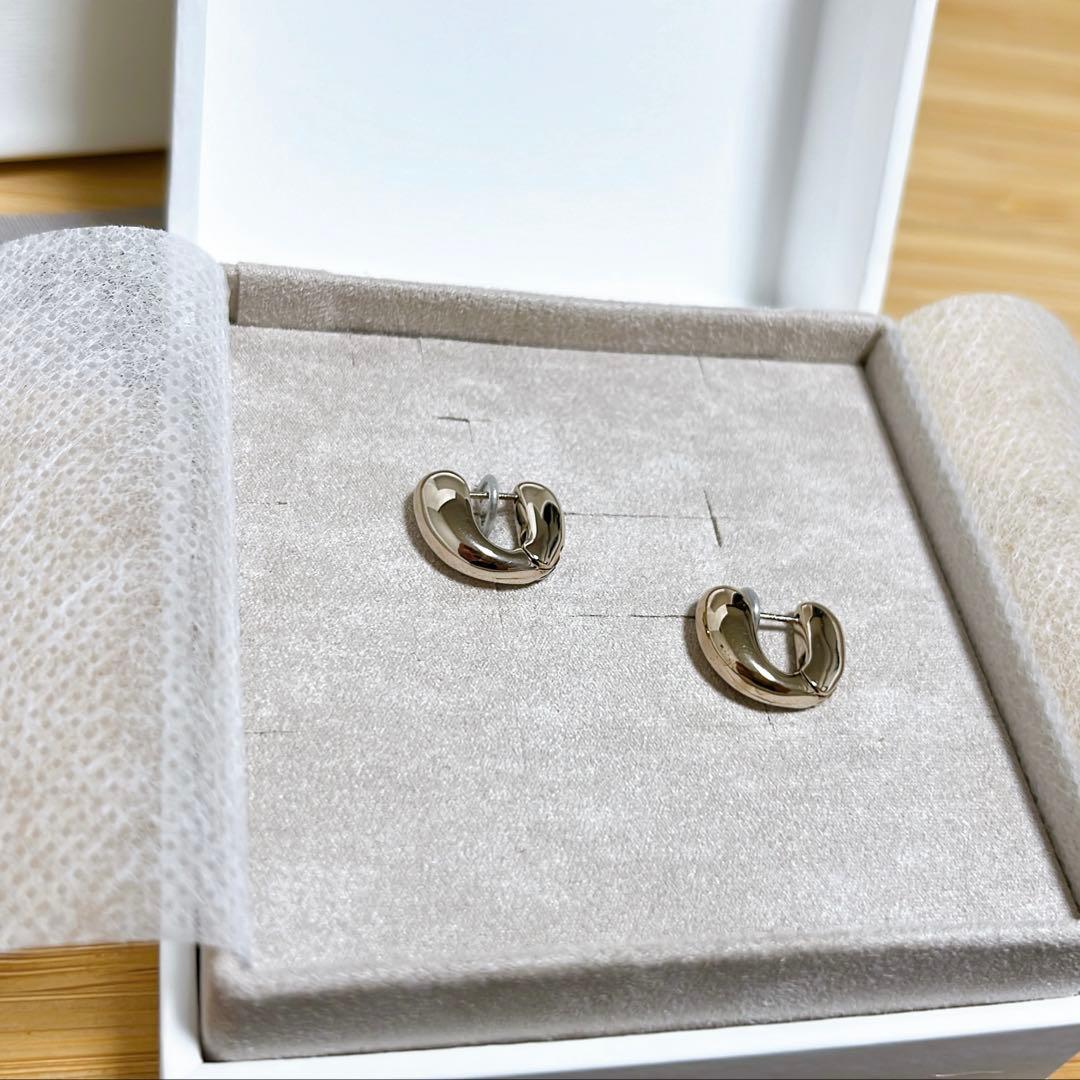 ete ロウ ハグピアス