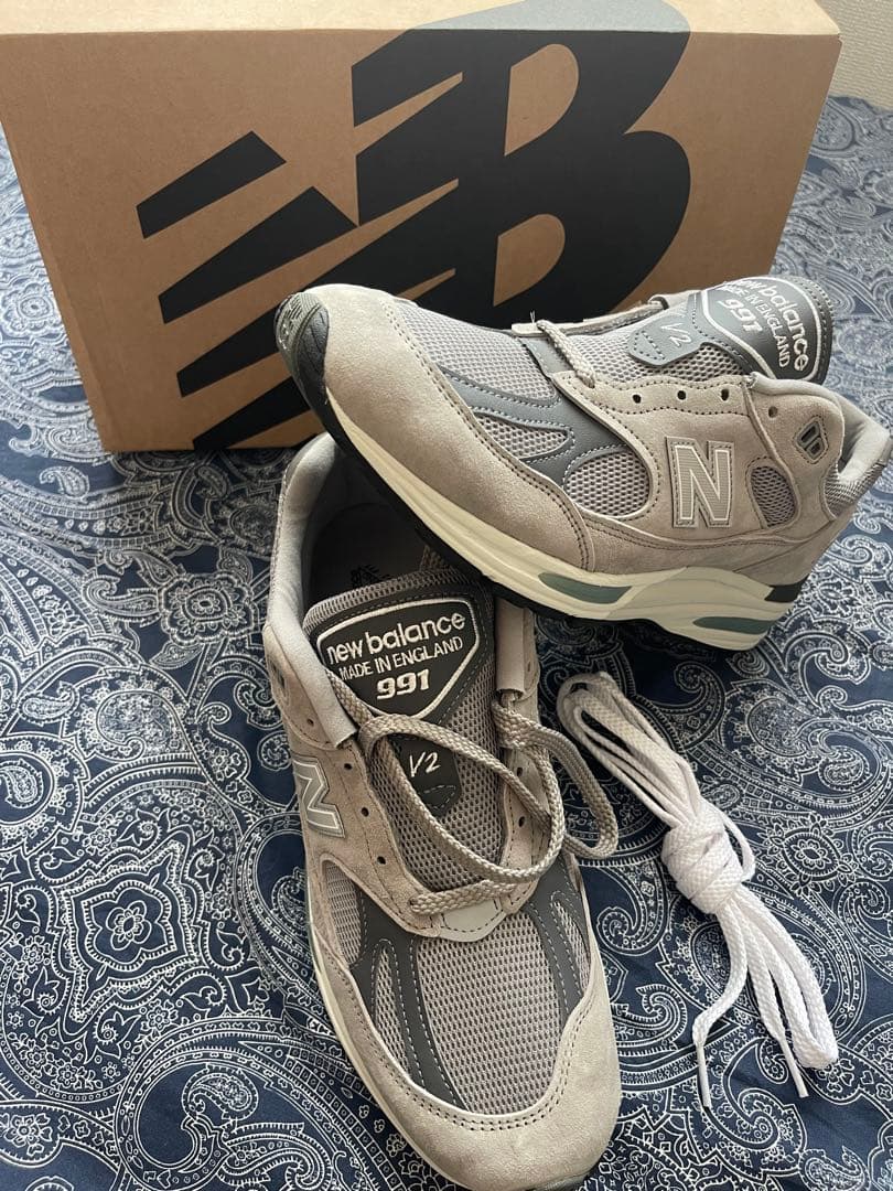 New Balance 991 V2 グレー スニーカー　イングランド