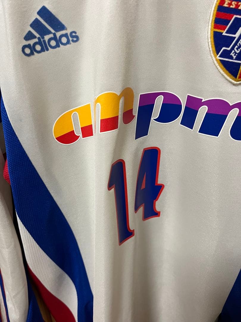 【最安値‼️】Ｊリーグ参入期　アウェイ長袖激アツユニフォーム　Ｏサイズ　佐藤由紀彦