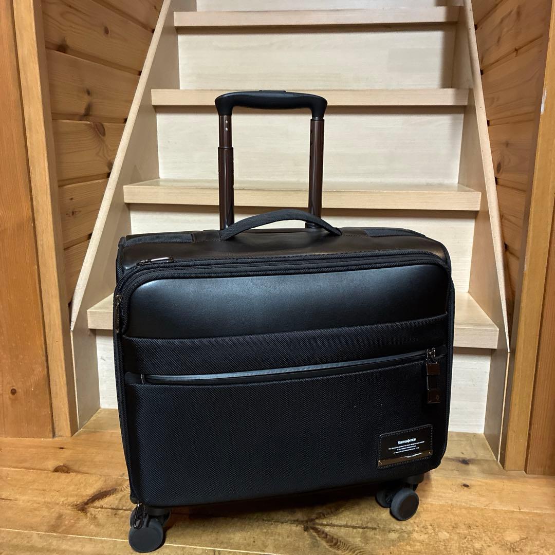 サムソナイト スーツケース キャリーケース 4輪 ソフトタイプ ビジネス 出張