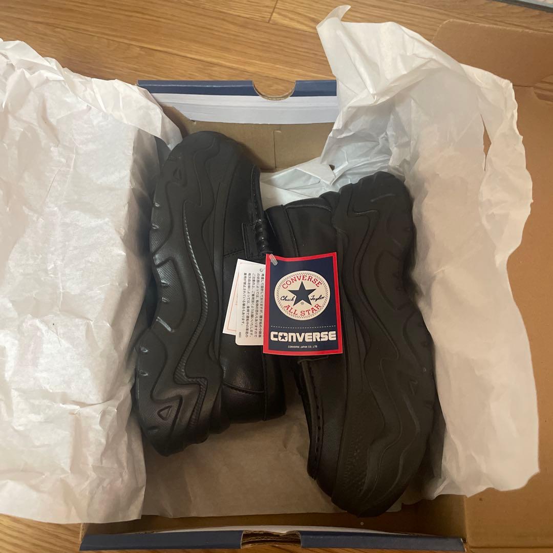 コンバース　人気　厚底　正規品　２３.５㎝　新品