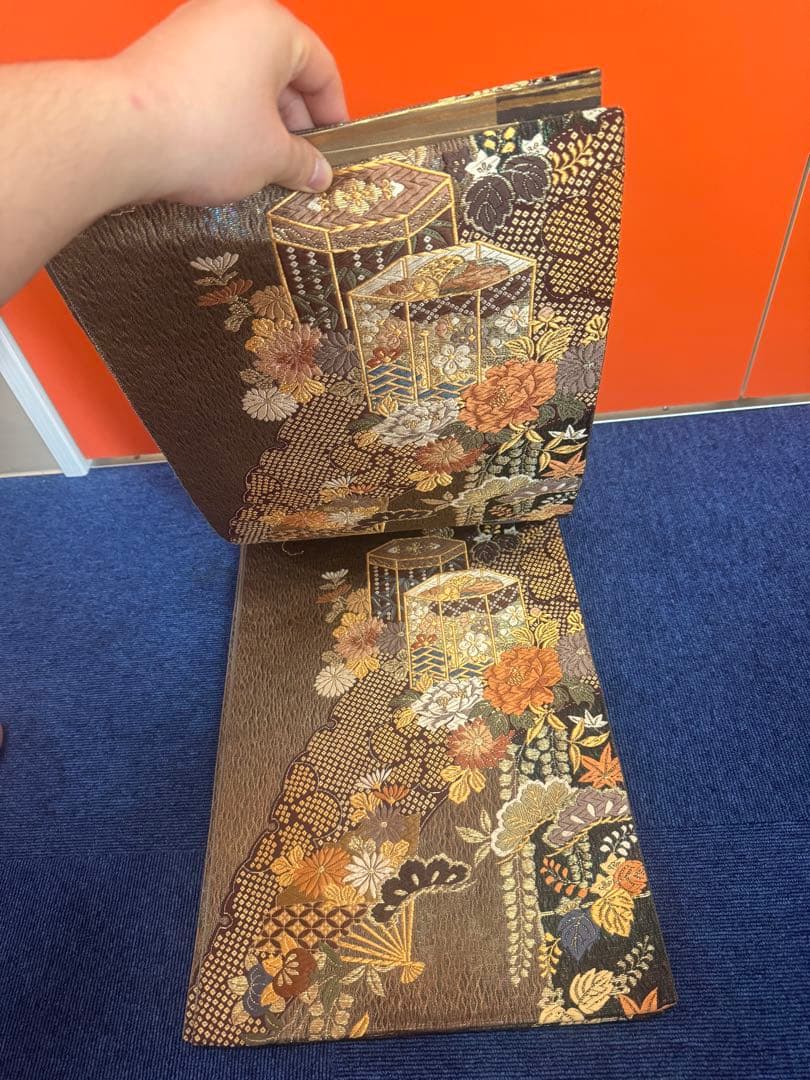 2663袋帯 古代彫金紋 西陣織 金糸　高級上質上品　約440cm 未使用