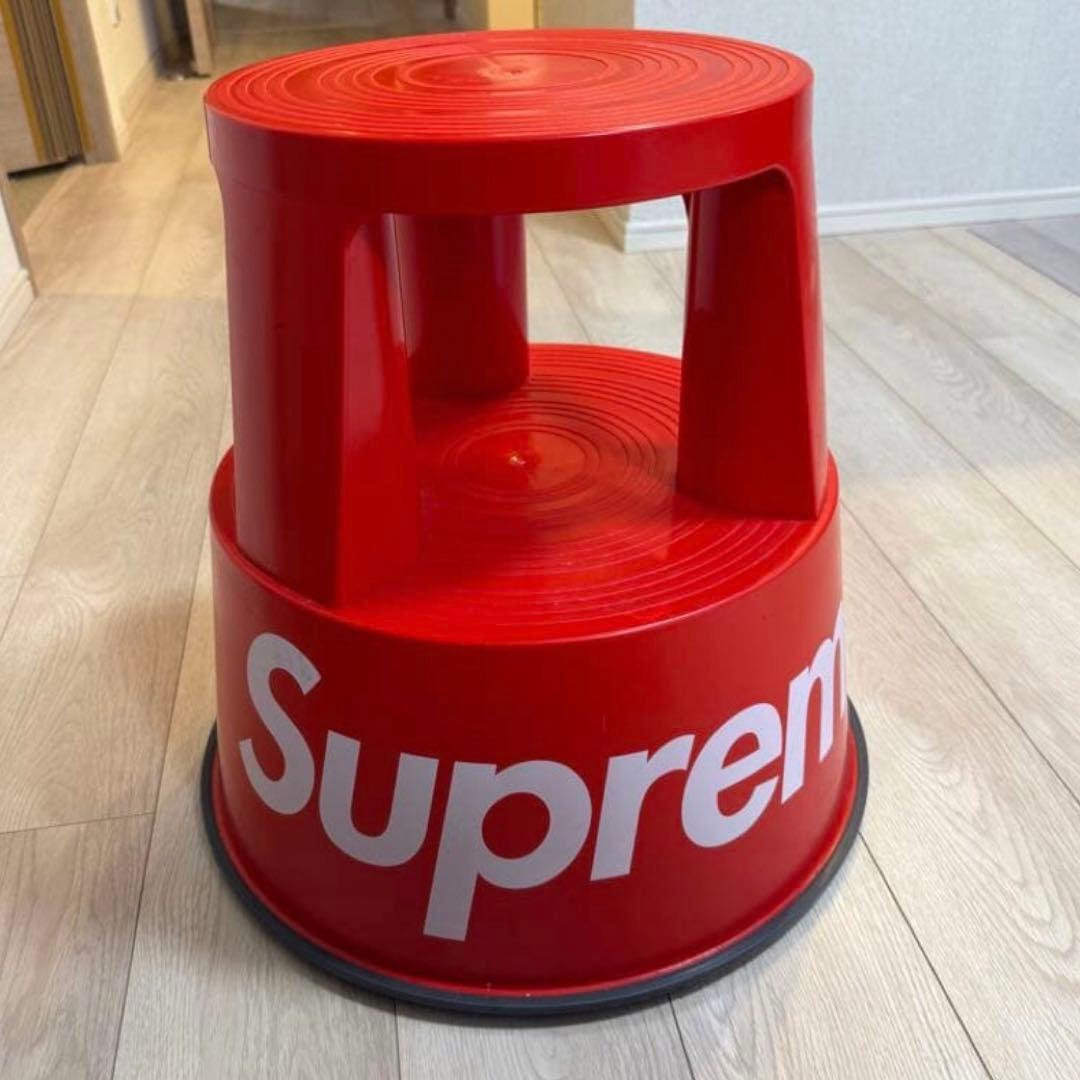 Supreme Wedo Step Stool Red (赤)シュプリーム