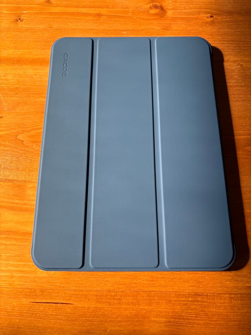 【美品】iPad 第10世代 10.9インチ 64GB ブルー　箱・付属品つき