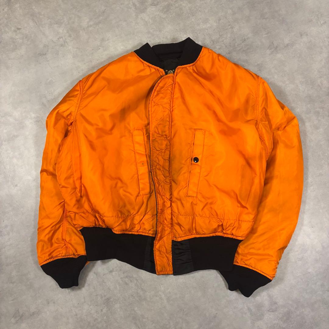 IDEALジップ アルファインダストリーズ MA-1 USA製　短丈