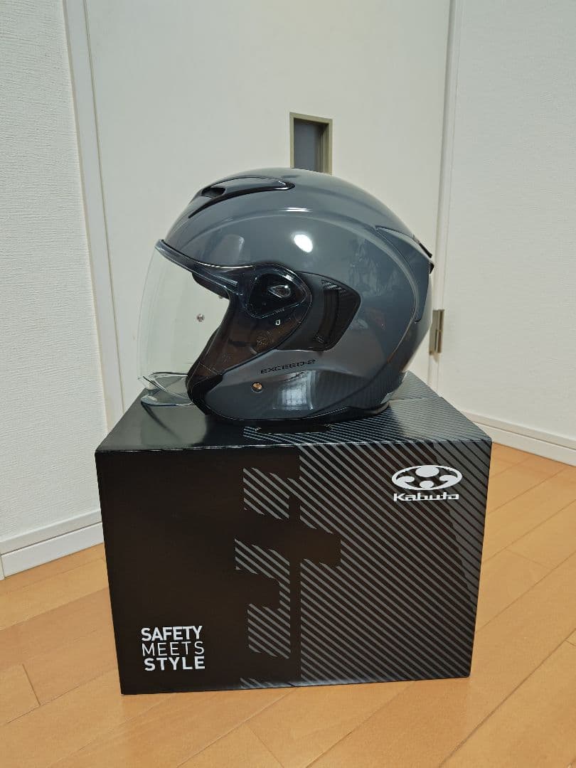 キ*ラ様 Kabuto グレー ジェットヘルメット