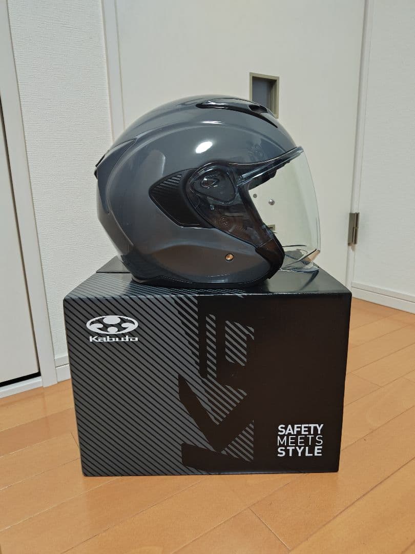 キ*ラ様 Kabuto グレー ジェットヘルメット